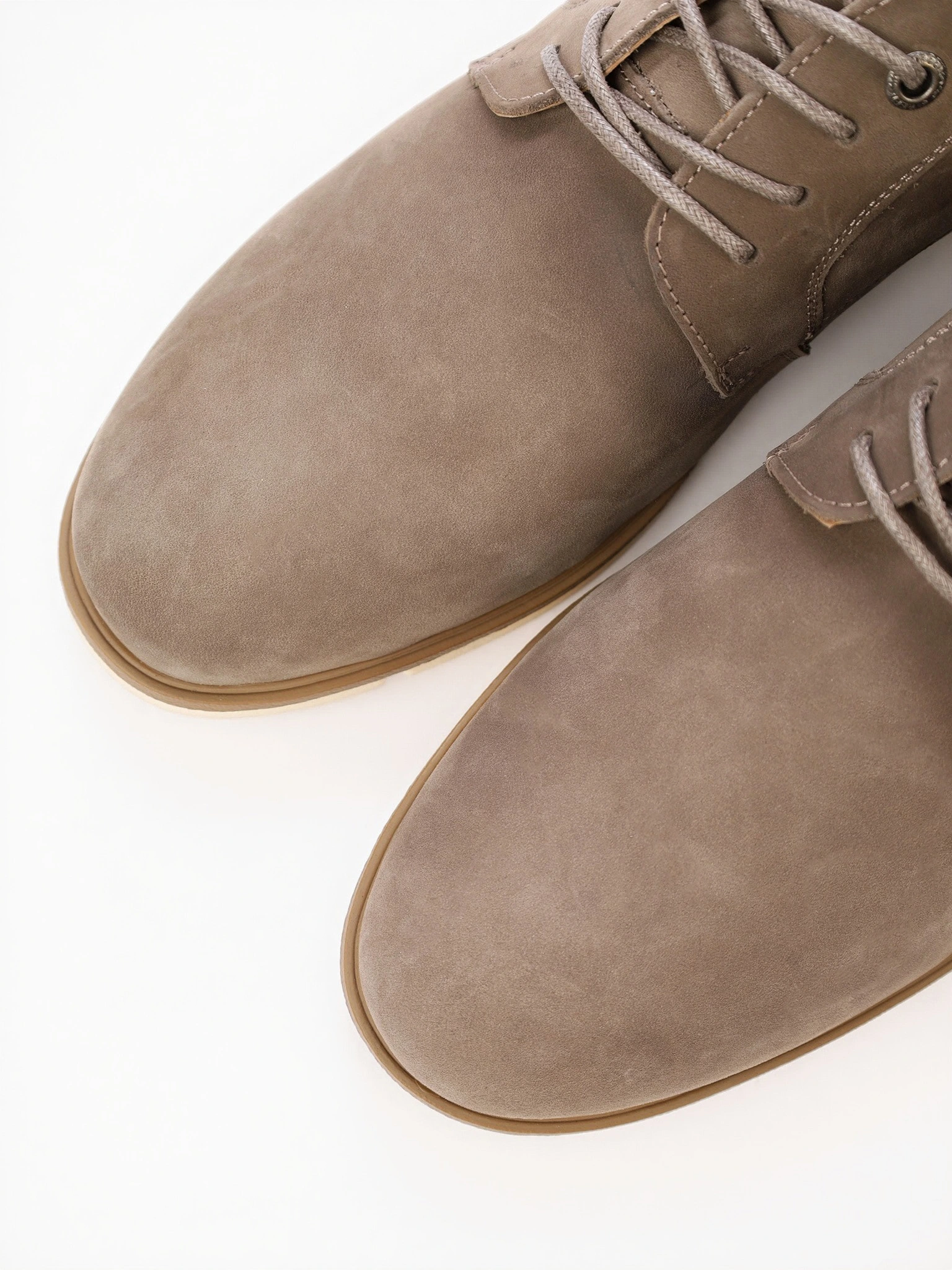 Туфли-дерби цвета хаки со шнуровкой